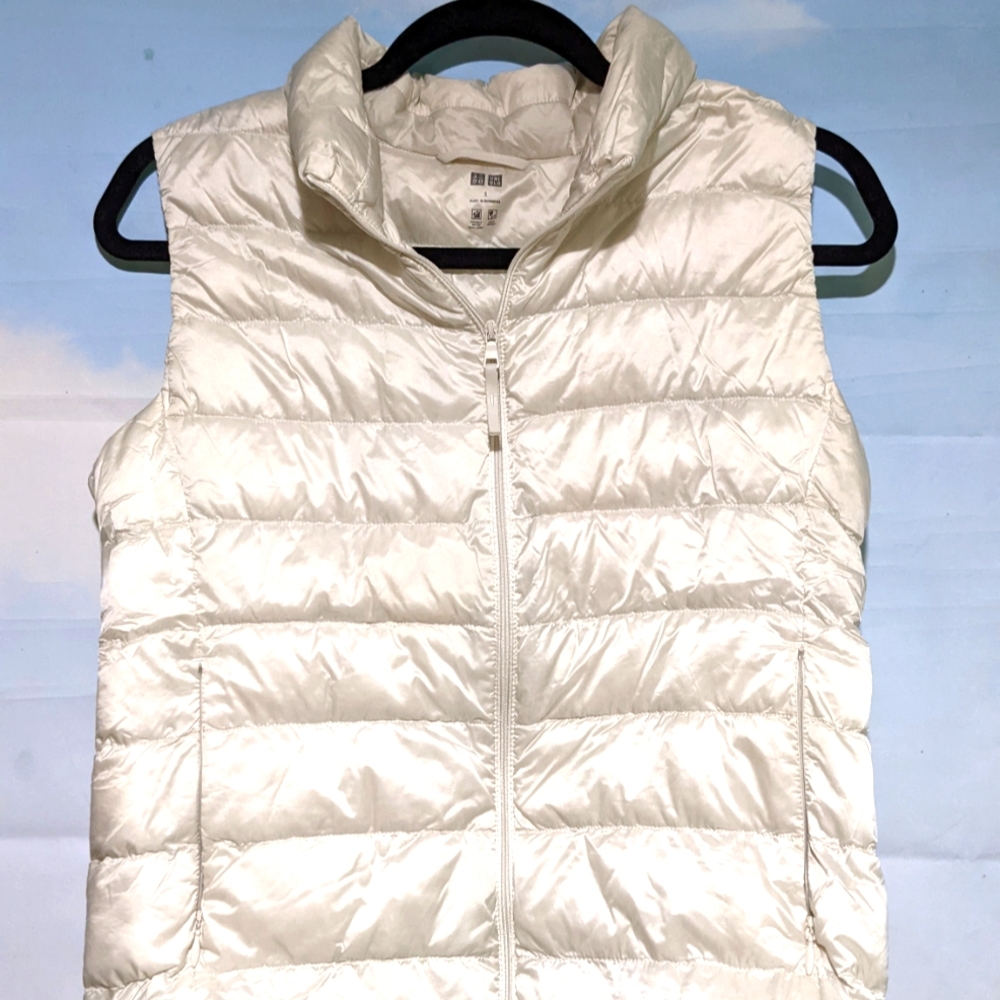 Uniqlo lightweight vest